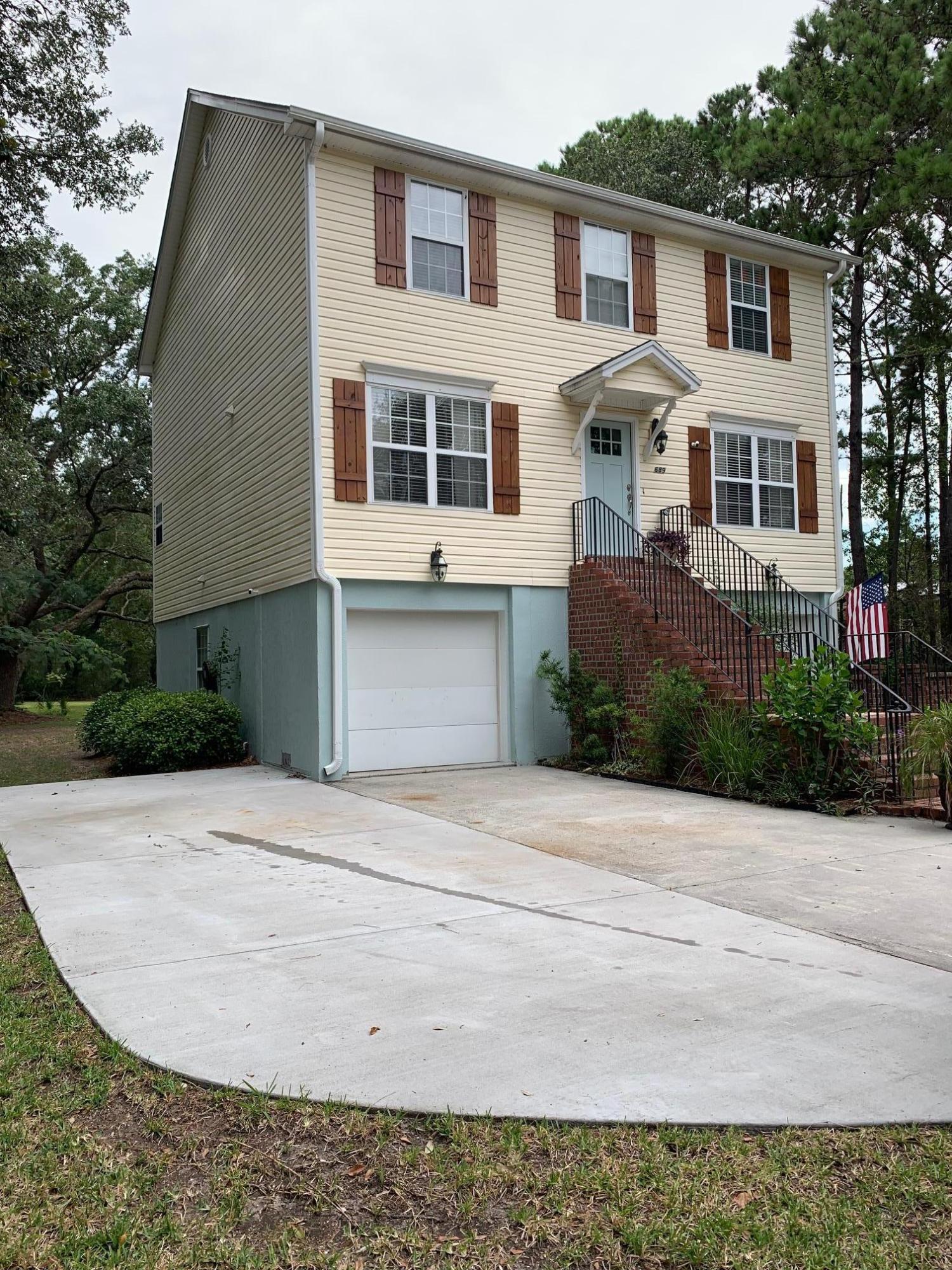 1689 Old Military Road Charleston, SC 29412 - Photo 3 of 31 IMG_0711
