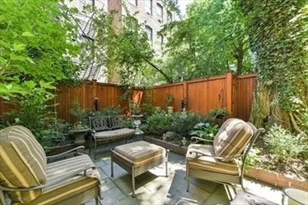 $11,500 | 39 Pinckney Street, Boston, MA 02114