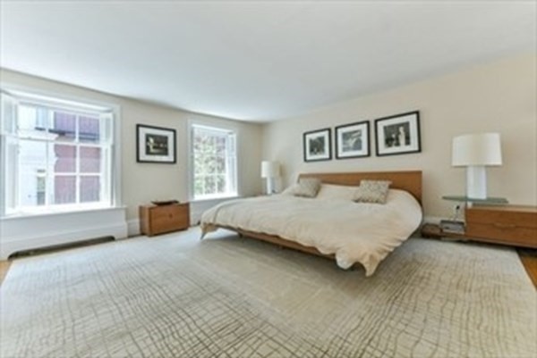 39 Pinckney Street Boston, MA 02114 - Photo 4 of 12