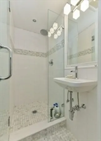 $11,500 | 39 Pinckney Street, Boston, MA 02114