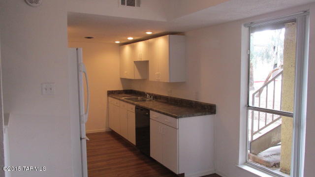 1620 North Wilmot Road, Unit M103 Tucson, AZ 85712 - Photo 2 of 18