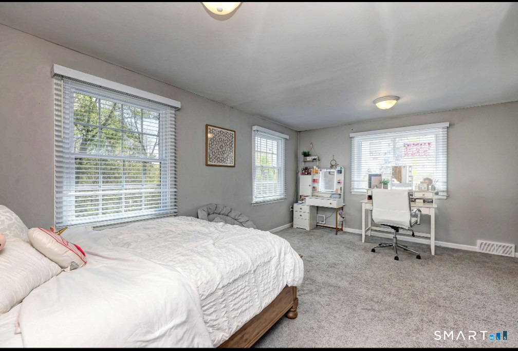 120 Catering Road Wolcott, CT 06716 - Photo 17 of 21