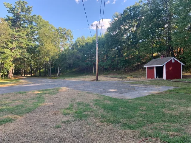 $469,500 | 358 Winchendon Road, Ashburnham, MA 01430