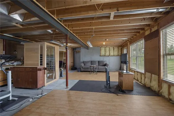 $349,900 | 4504 Stonebridge Drive, St. Joseph, MO 64505