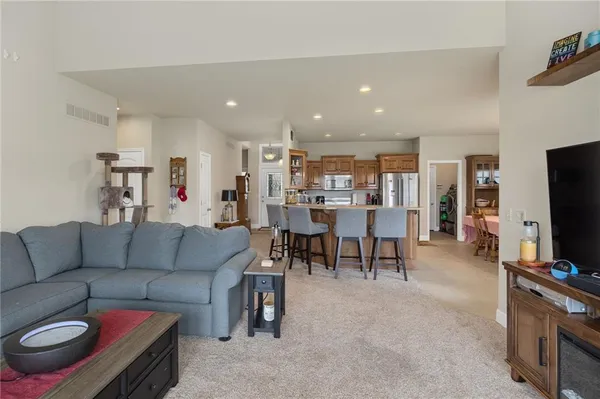 $349,900 | 4504 Stonebridge Drive, St. Joseph, MO 64505