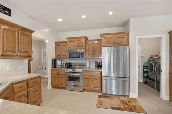 $349,900 | 4504 Stonebridge Drive, St. Joseph, MO 64505