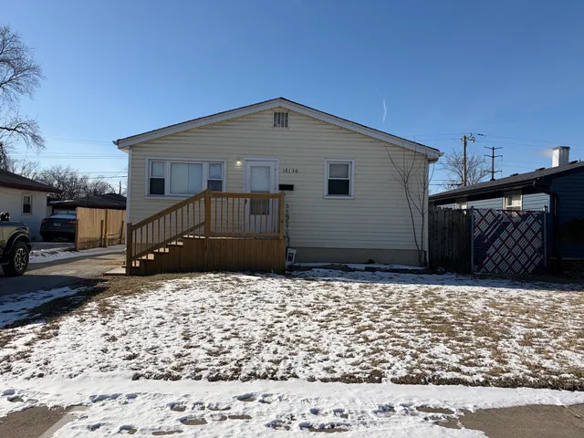$149,000 | 16130 Justine Street, Markham, IL 60428