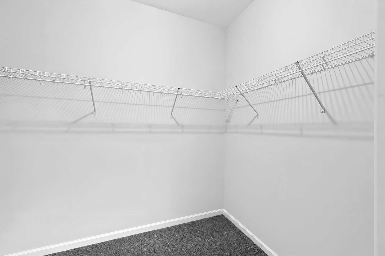 4115 Meadowridge Road Woodstock, IL 60098 - Photo 9 of 14 Gallery Image 9