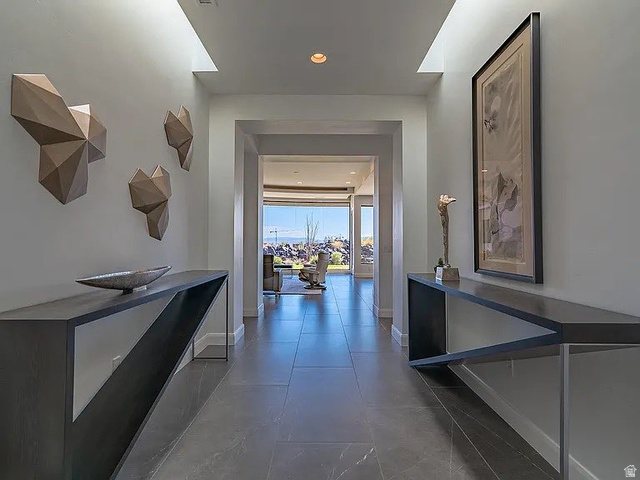 1500 Split Rock, Unit 150 Ivins, UT 84738 - Photo 4 of 18 Entryway featuring large format tile flooring, recessed lighting, and wall-mounted sculptural elements