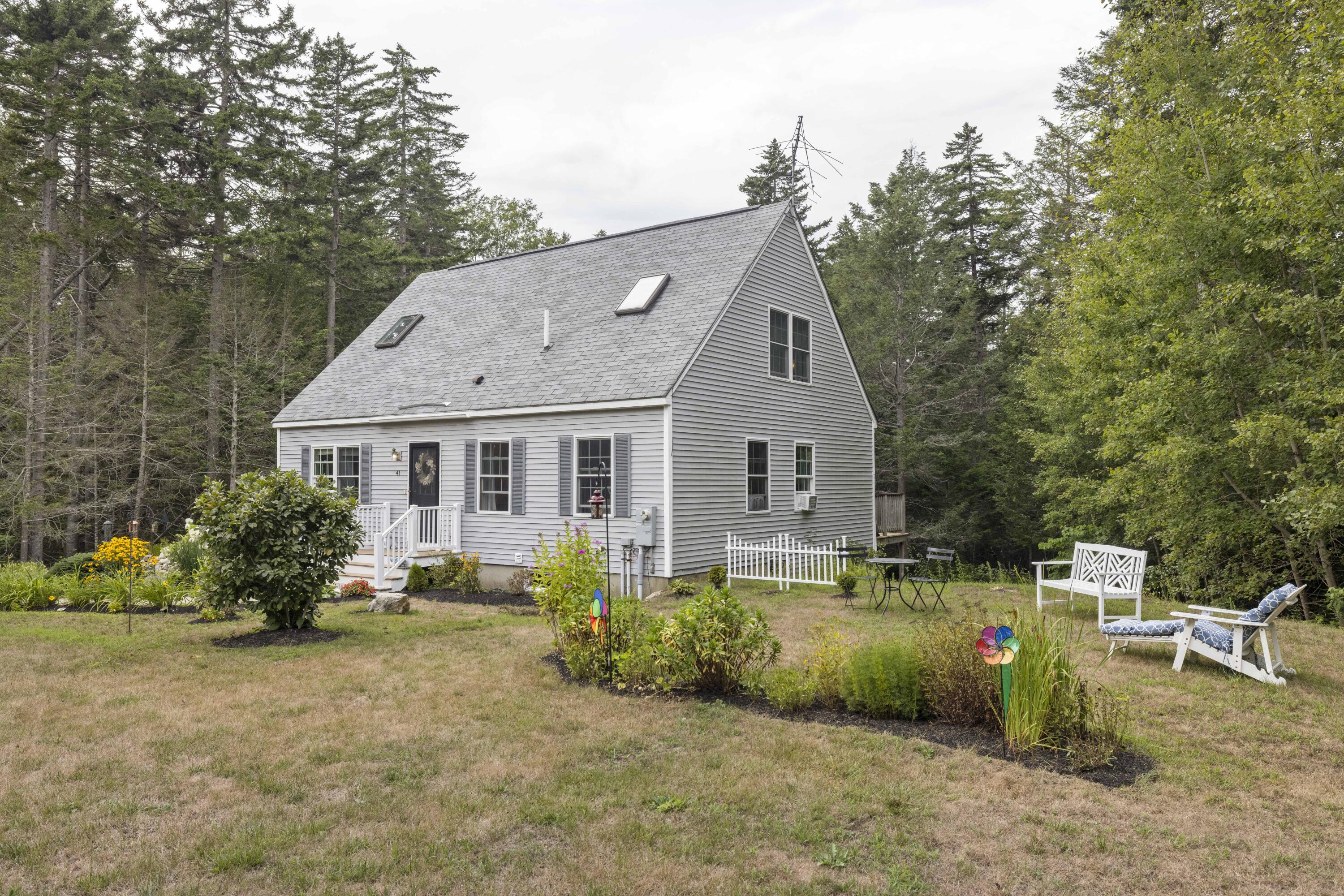 41 Shackleton's Way Boothbay, ME 04537 - Photo 34 of 38 Front
