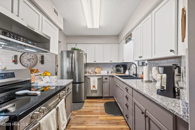 $236,000 | 724 Azalea Drive, Unit 439, Hampstead, NC 28443