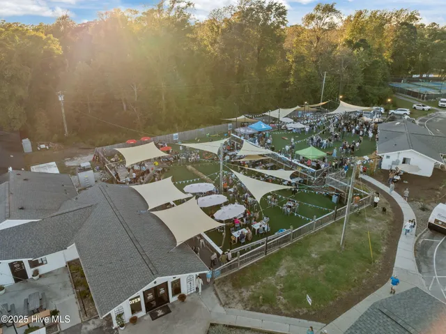 $236,000 | 724 Azalea Drive, Unit 439, Hampstead, NC 28443