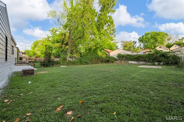 $124,999 | 135 East Loretta Avenue, St. Louis, MO 63125