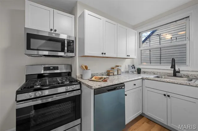 $124,999 | 135 East Loretta Avenue, St. Louis, MO 63125