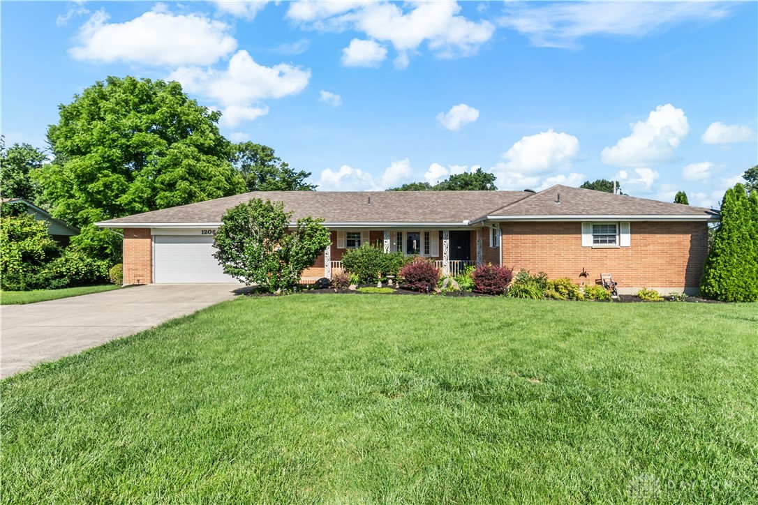 1209 South Heincke Road Miamisburg, OH 45342 - Photo 1 of 48