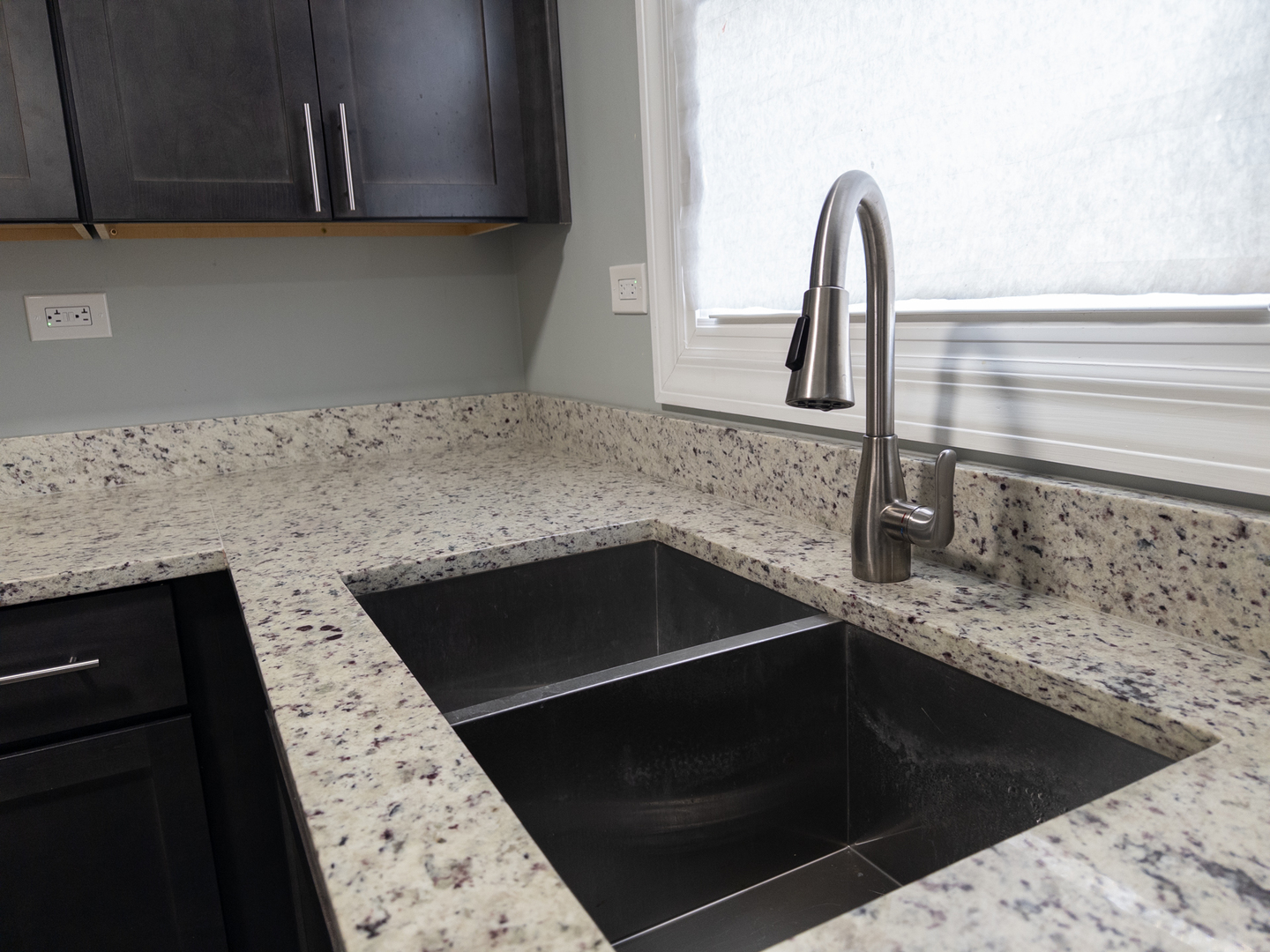 104 Walnut Street Park Forest, IL 60466 - Photo 5 of 20 a kitchen with a sink and a stove top oven