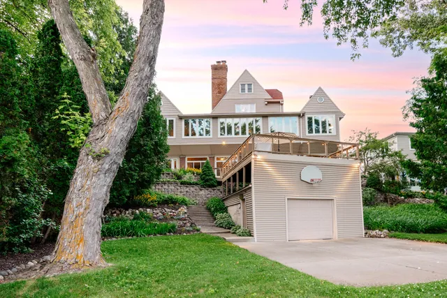 $4,400,000 | 281 South Lake Street, Elkhart Lake, WI 53020