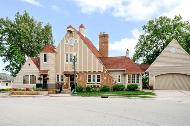 $4,400,000 | 281 South Lake Street, Elkhart Lake, WI 53020