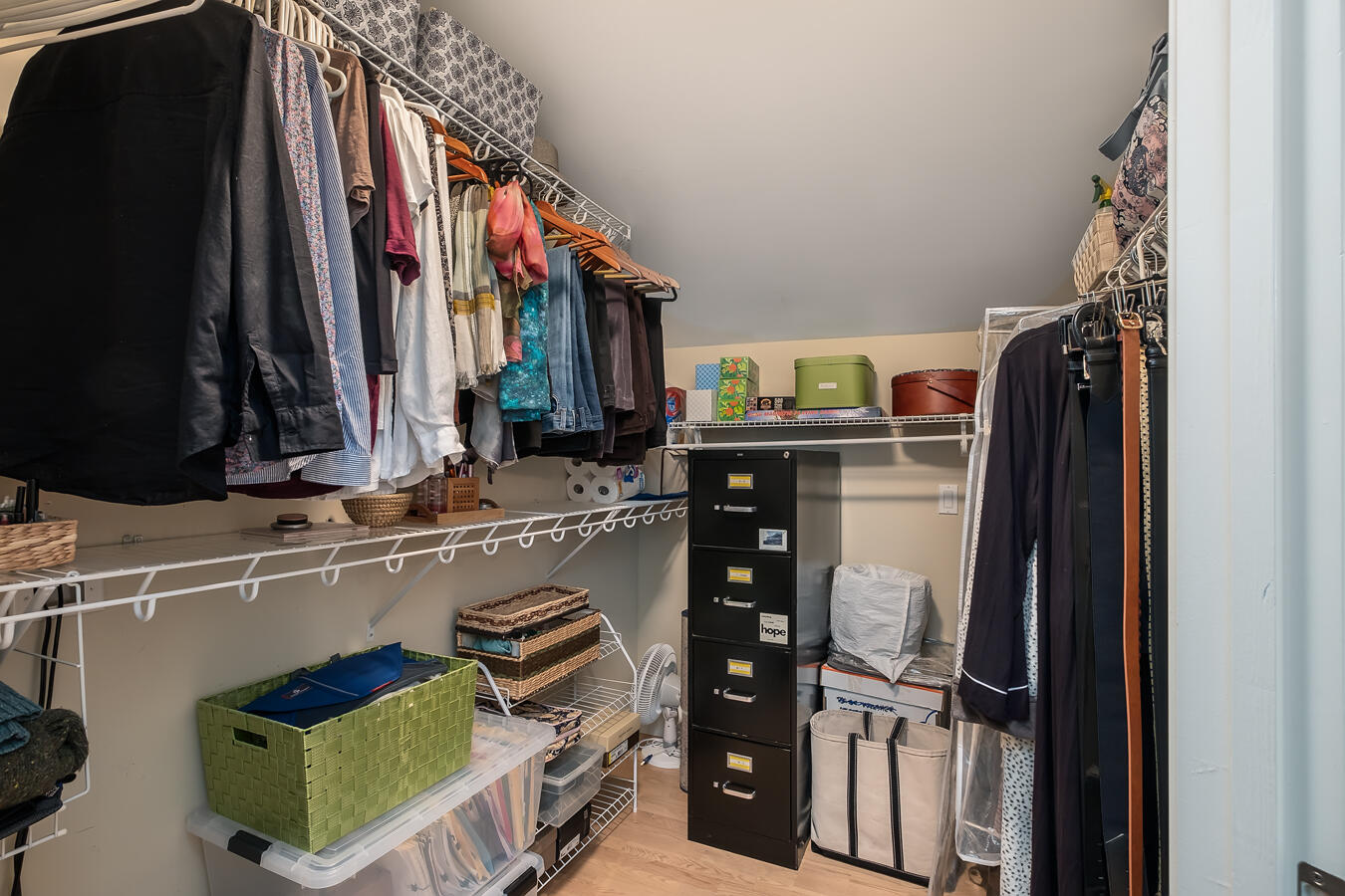 100 Shepard's Cove Road, Unit F306 Kittery, ME 03904 - Photo 19 of 31 Large walk in closet