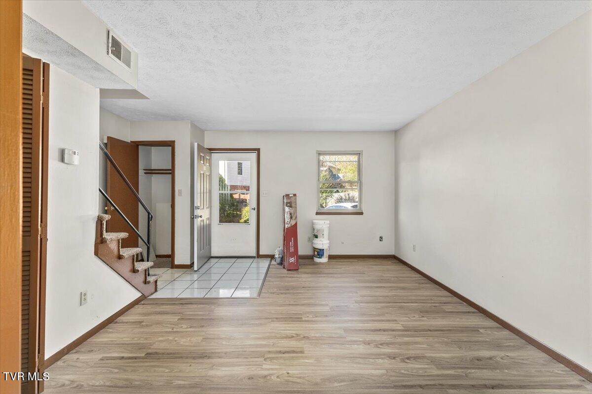 1308 Knob Creek Road Johnson City, TN 37604 - Photo 18 of 42 18-128A9109