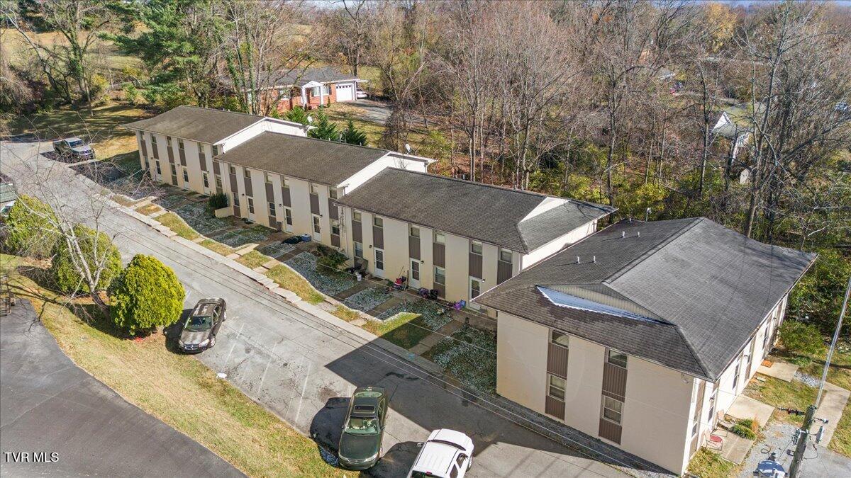 1308 Knob Creek Road Johnson City, TN 37604 - Photo 32 of 42 32-DJI_20251111140331_0676_D