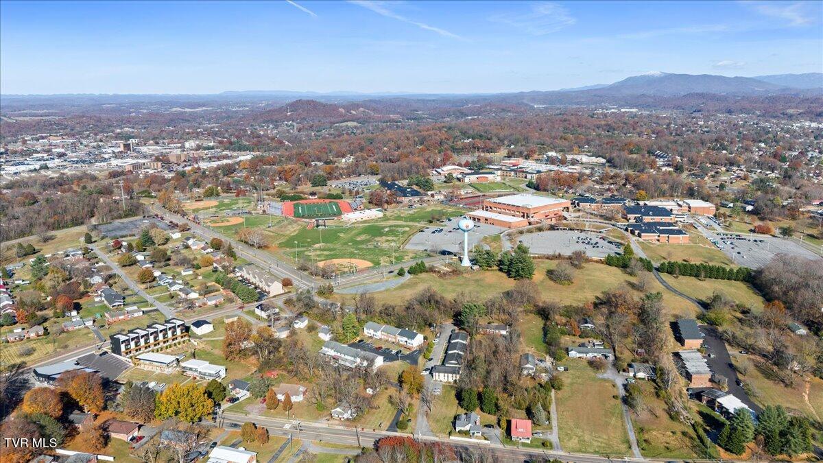 1308 Knob Creek Road Johnson City, TN 37604 - Photo 36 of 42 36-DJI_20251111140538_0686_D