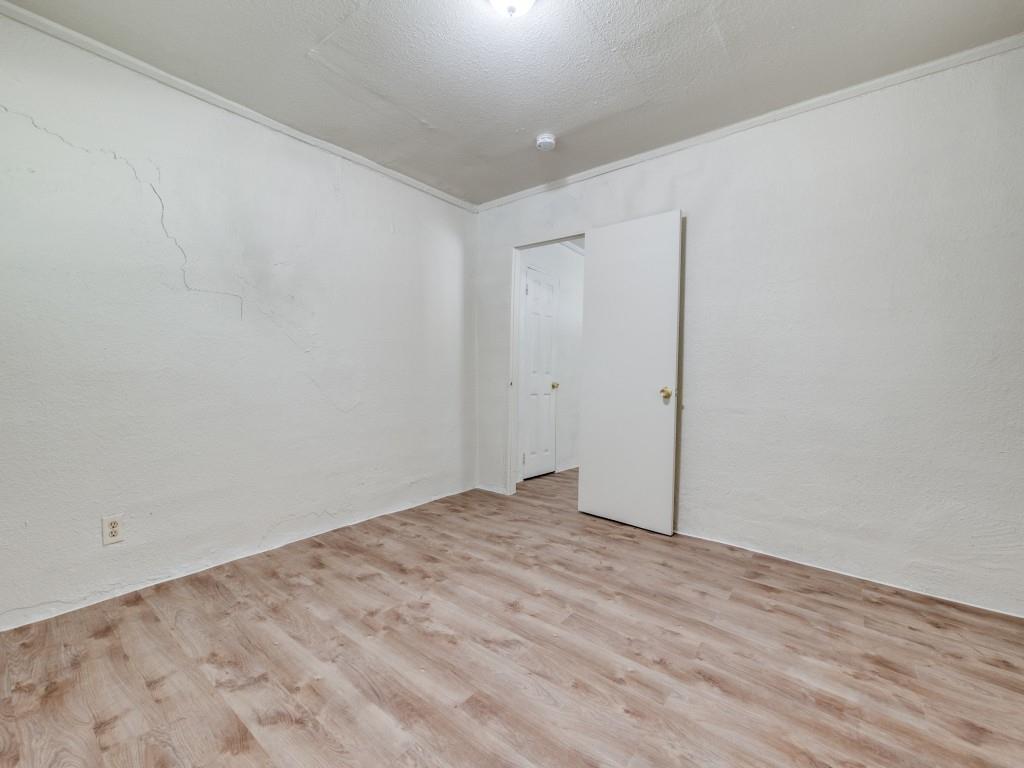 3440 Terrell Street Dallas, TX 75223 - Photo 4 of 11 a view of empty room