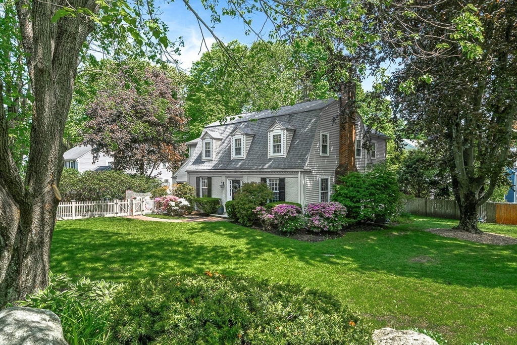 131 Brook Street Wellesley, MA 02482 - Photo 1 of 1