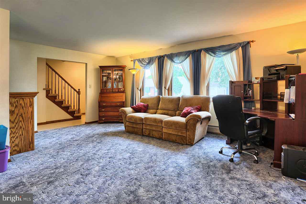 71 Little Run Road Camp Hill, PA 17011 - Photo 4 of 25 Gallery Image 4