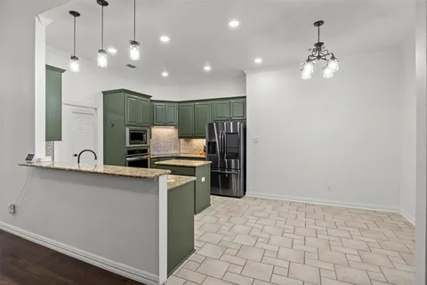 $490,000 | 364 Preakness Place Road, Van Alstyne, TX 75495