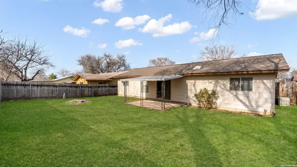 $1,495 | 4710 Casa Bello Street, San Antonio, TX 78233