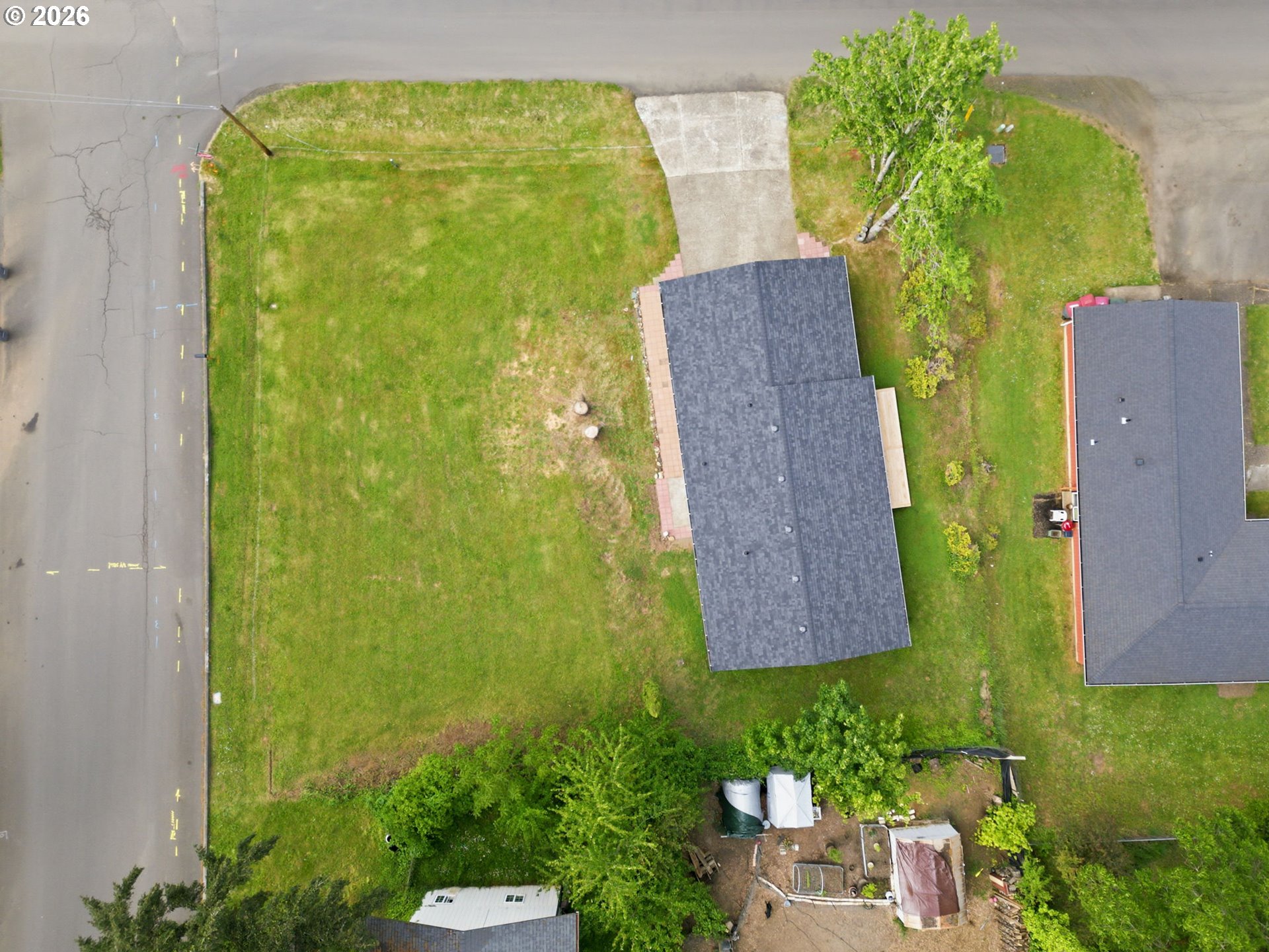 745 Southwest Barber Avenue Willamina, OR 97396 - Photo 24 of 31