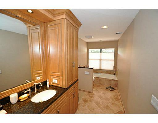 20517 Linksview Way Boca Raton, FL 33434 - Photo 9 of 24 Additional Photo