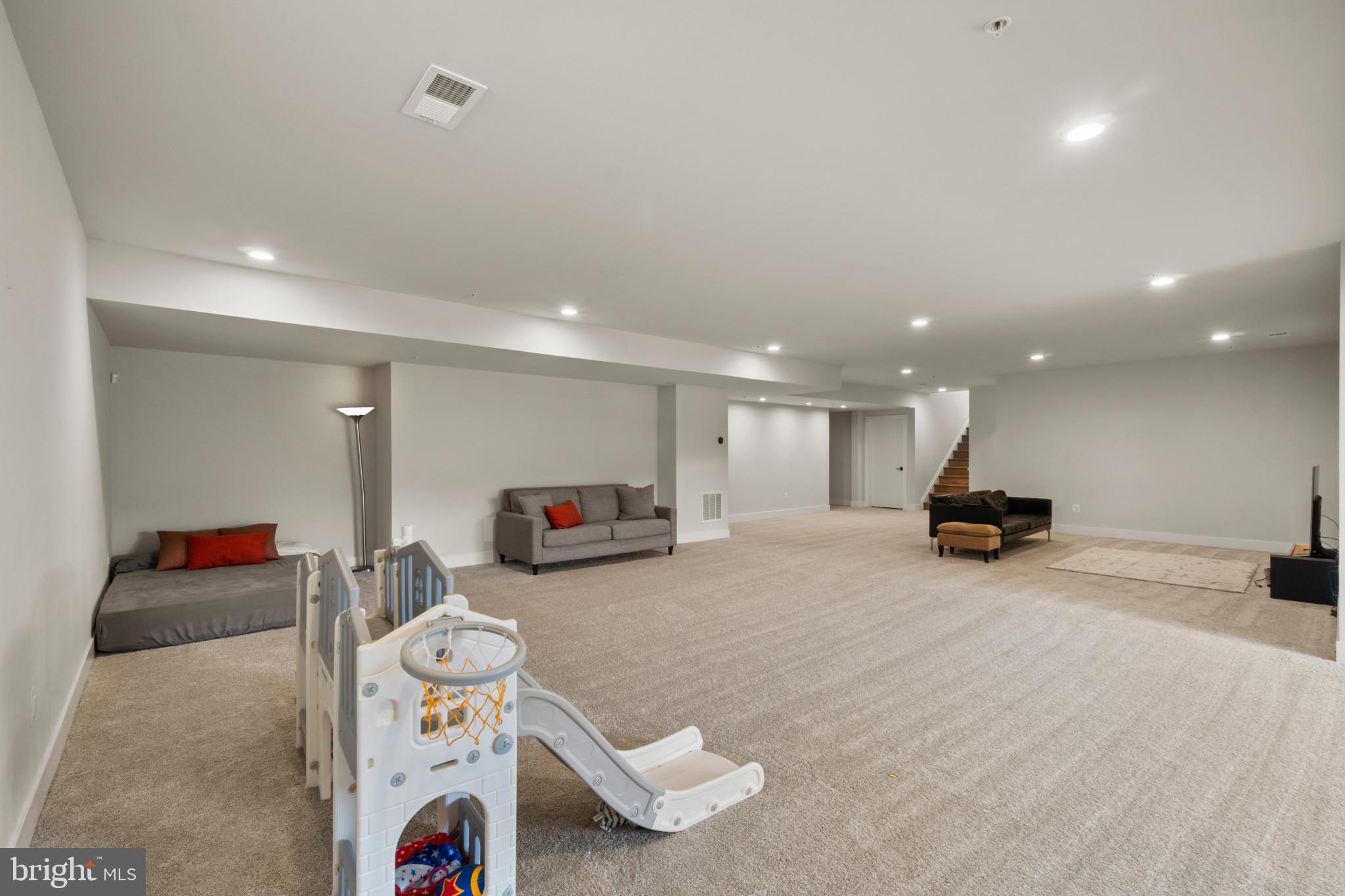 6045 Bricker Road Dayton, MD 21036 - Photo 39 of 45