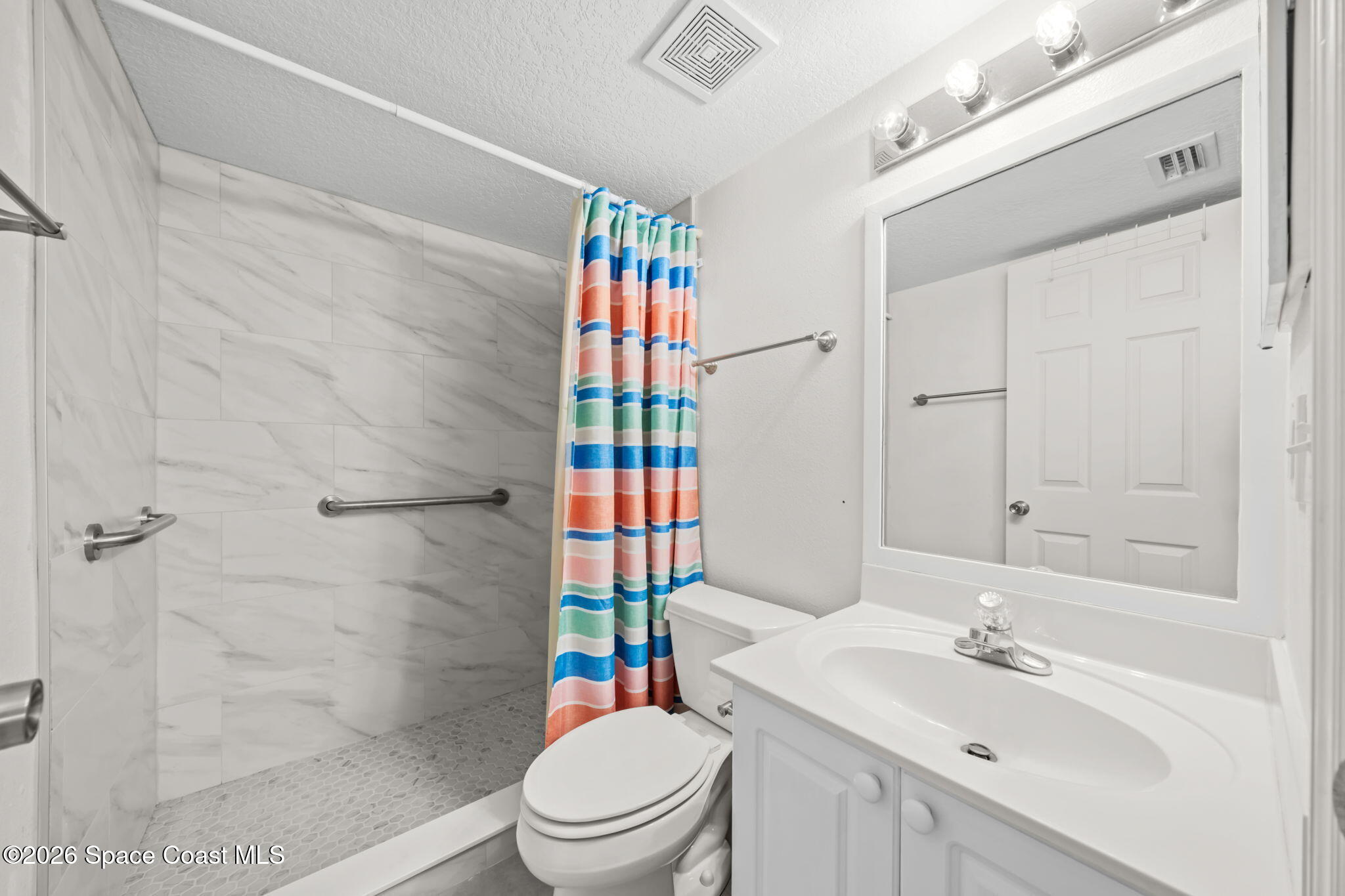 2727 North Wickham Road, Unit 1035 Melbourne, FL 32935 - Photo 11 of 29 Primary Bath