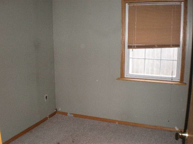 54795 Tulip Road New Carlisle, IN 46552 - Photo 10 of 12 Gallery Image 10