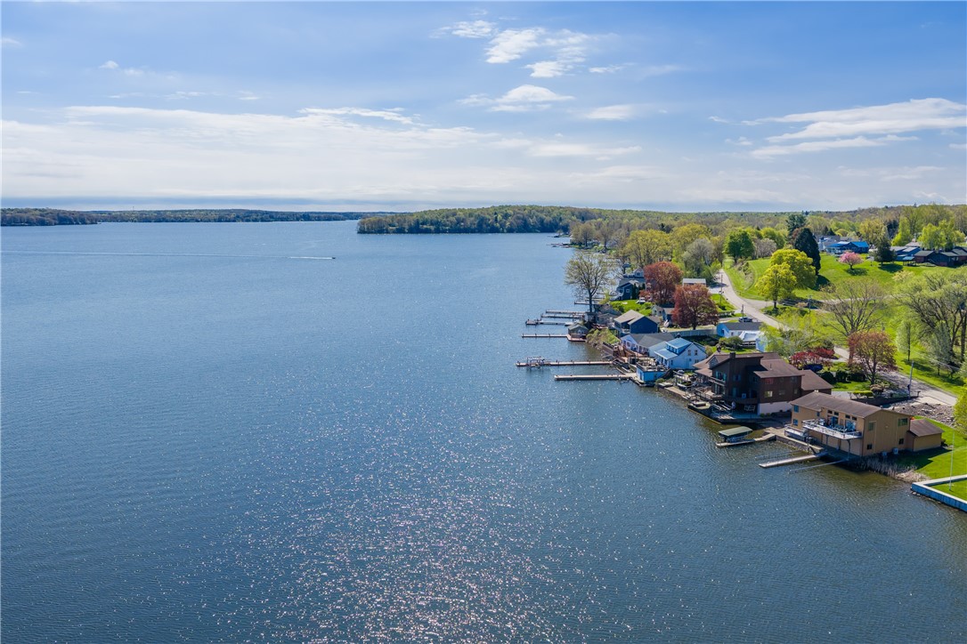 8233 South Shore Road Sodus Point, NY 14555 - Photo 16 of 40