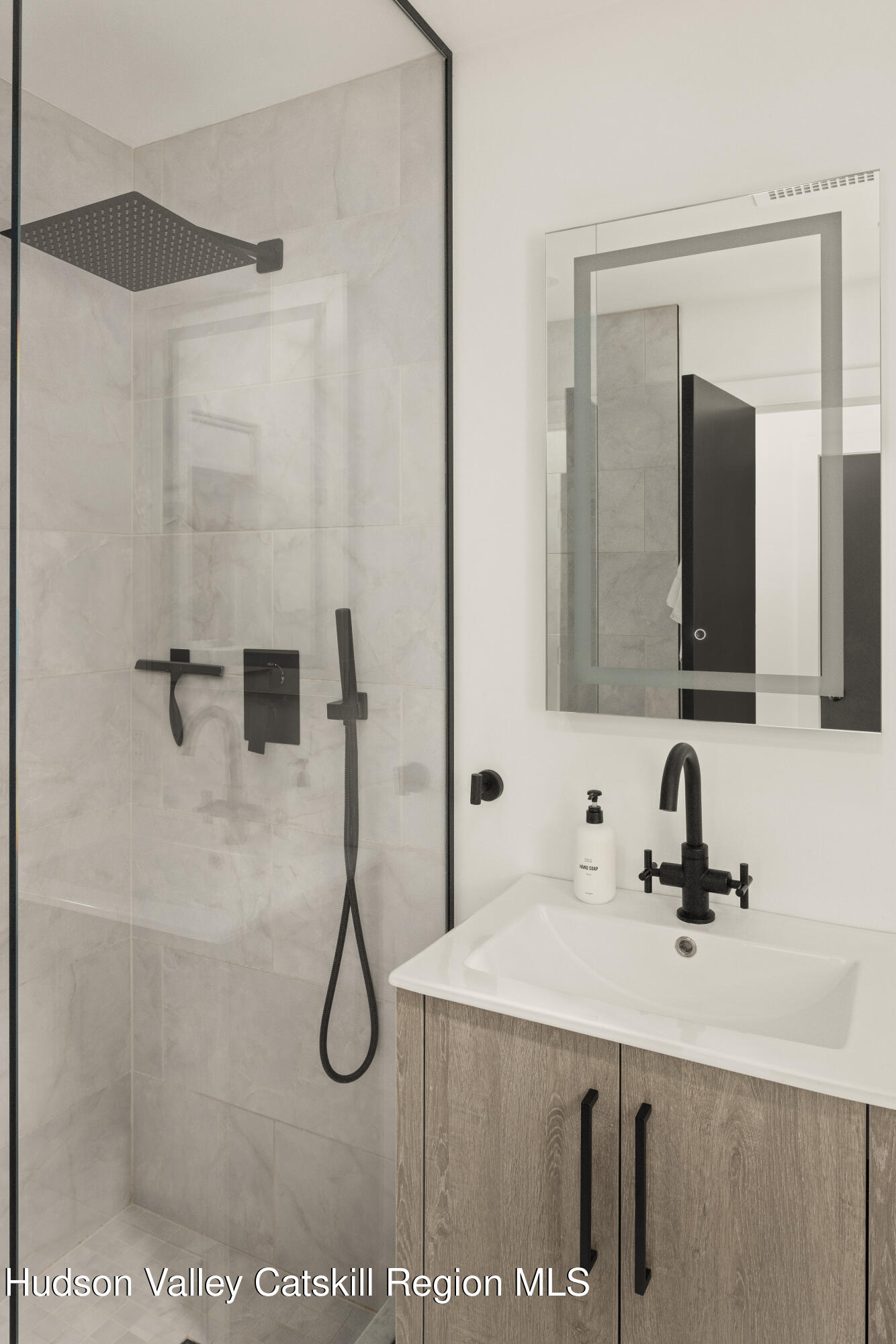 181 Lockwood Road Craryville, NY 12521 - Photo 13 of 19 Alon-Koppel-Photography-IMG_8581-Edit