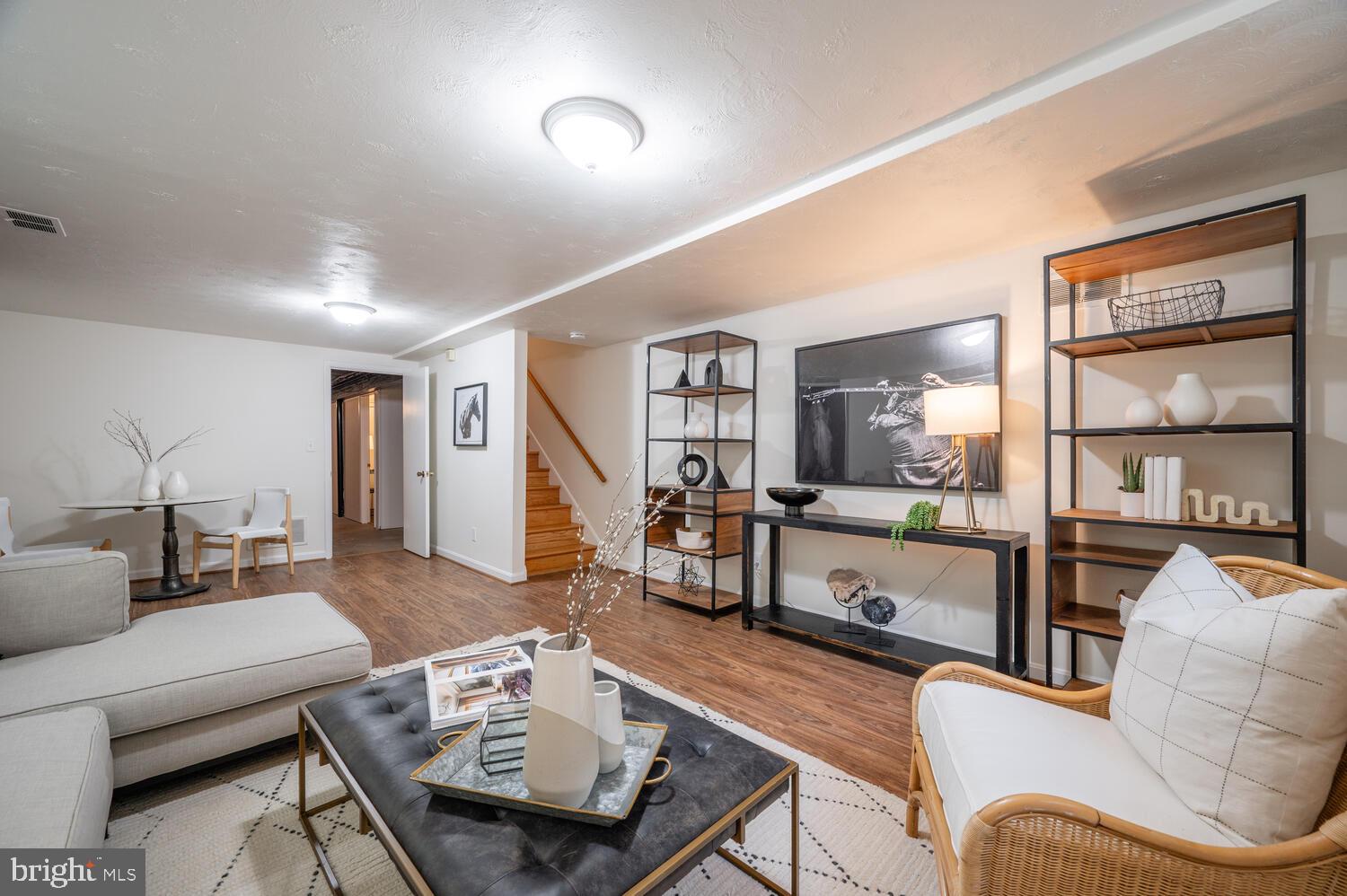 5012 Sangamore Road Bethesda, MD 20816 - Photo 25 of 43