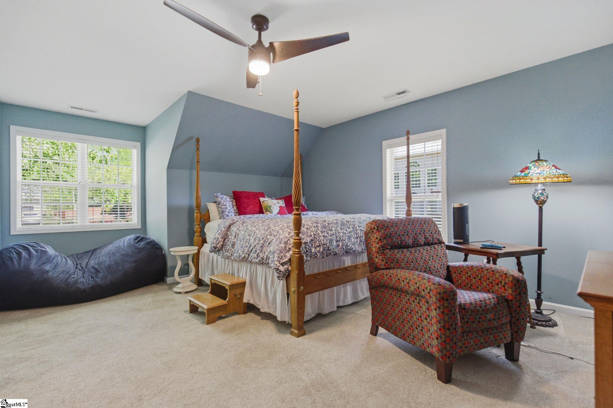 3 Chestnut Hill Place Simpsonville, SC 29680 - Photo 4 of 48