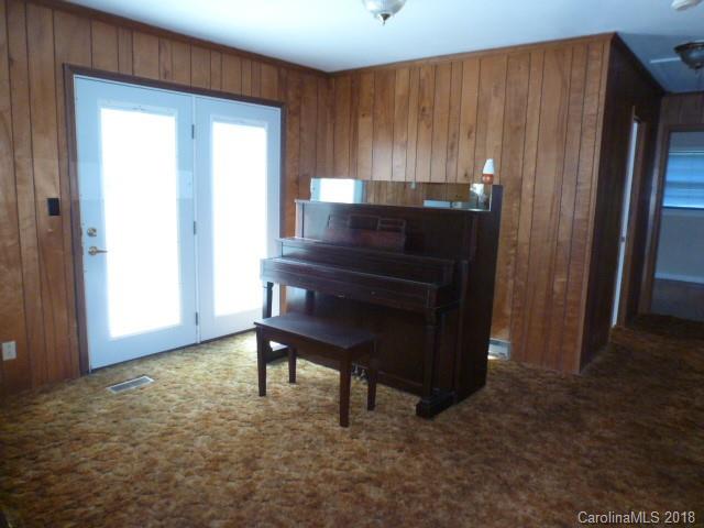 155 Evergreen Road Lancaster, SC 29720 - Photo 6 of 17 Gallery Image 6