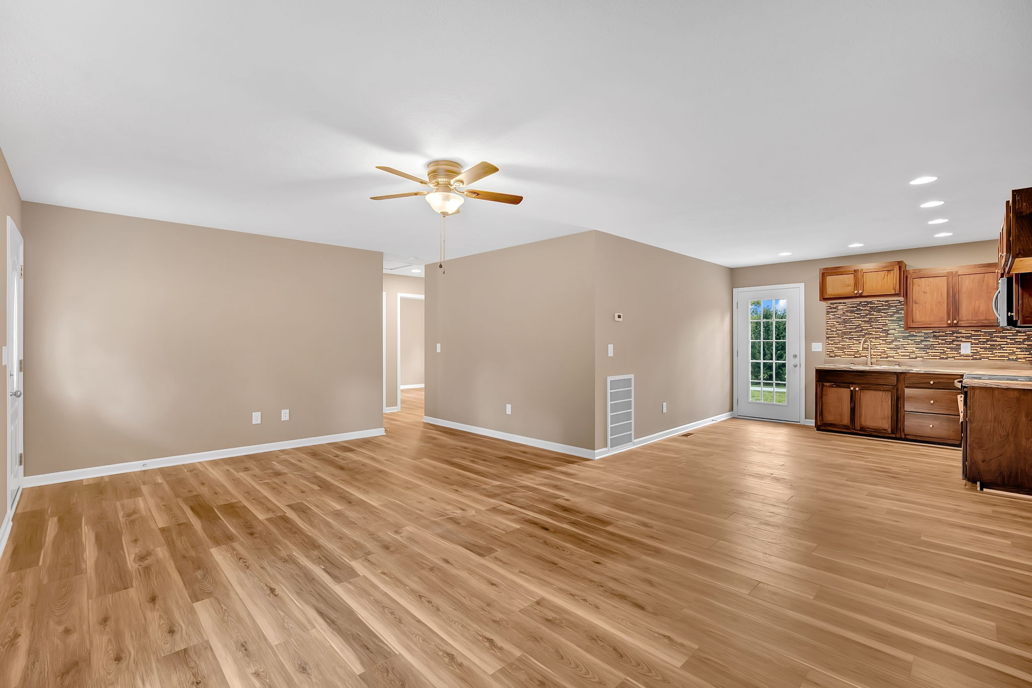 1926 Miller Crossroads Road Hillsboro, TN 37342 - Photo 11 of 41 Gallery Image 11
