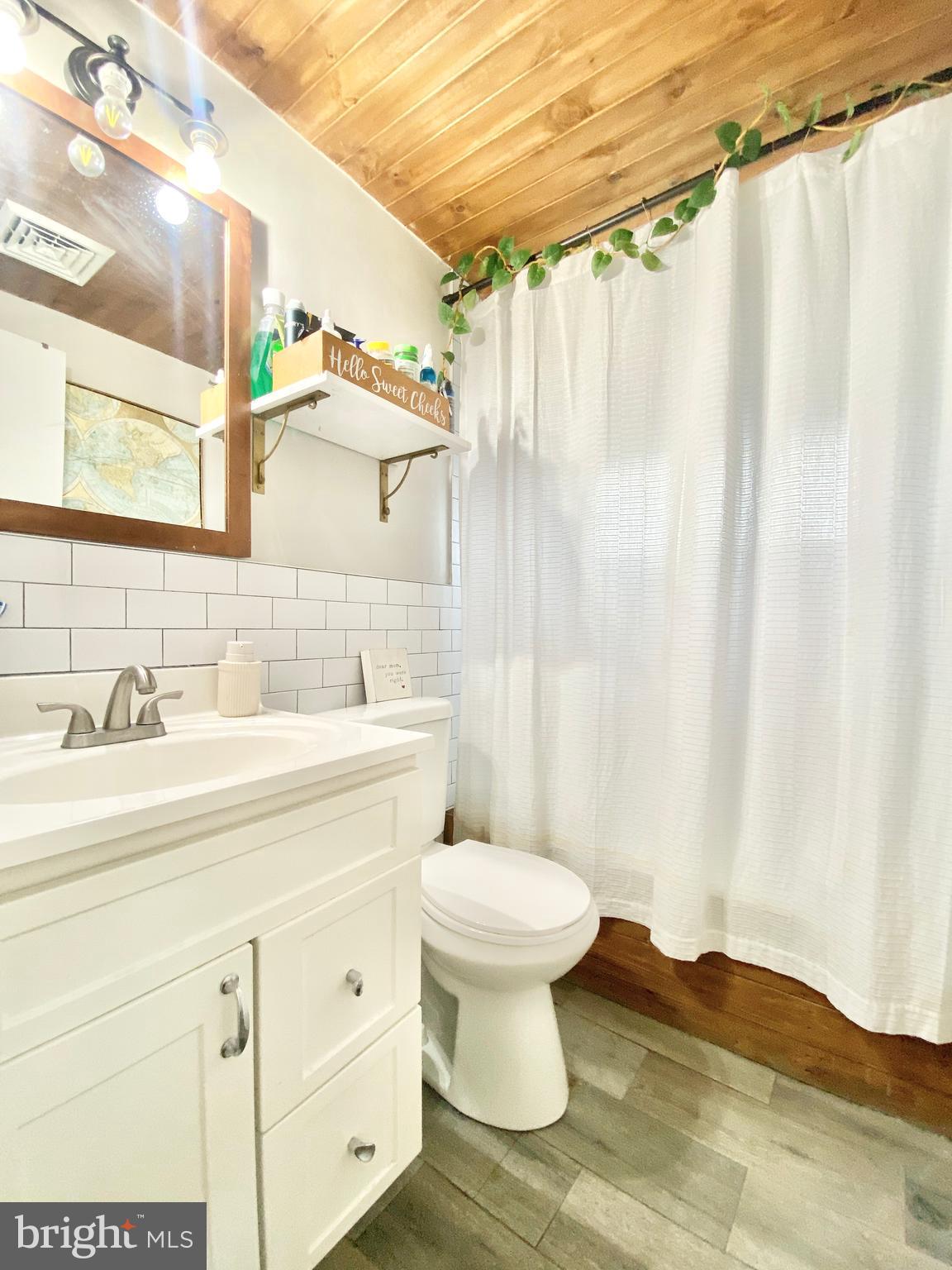 14 Verdant Road Levittown, PA 19057 - Photo 38 of 69