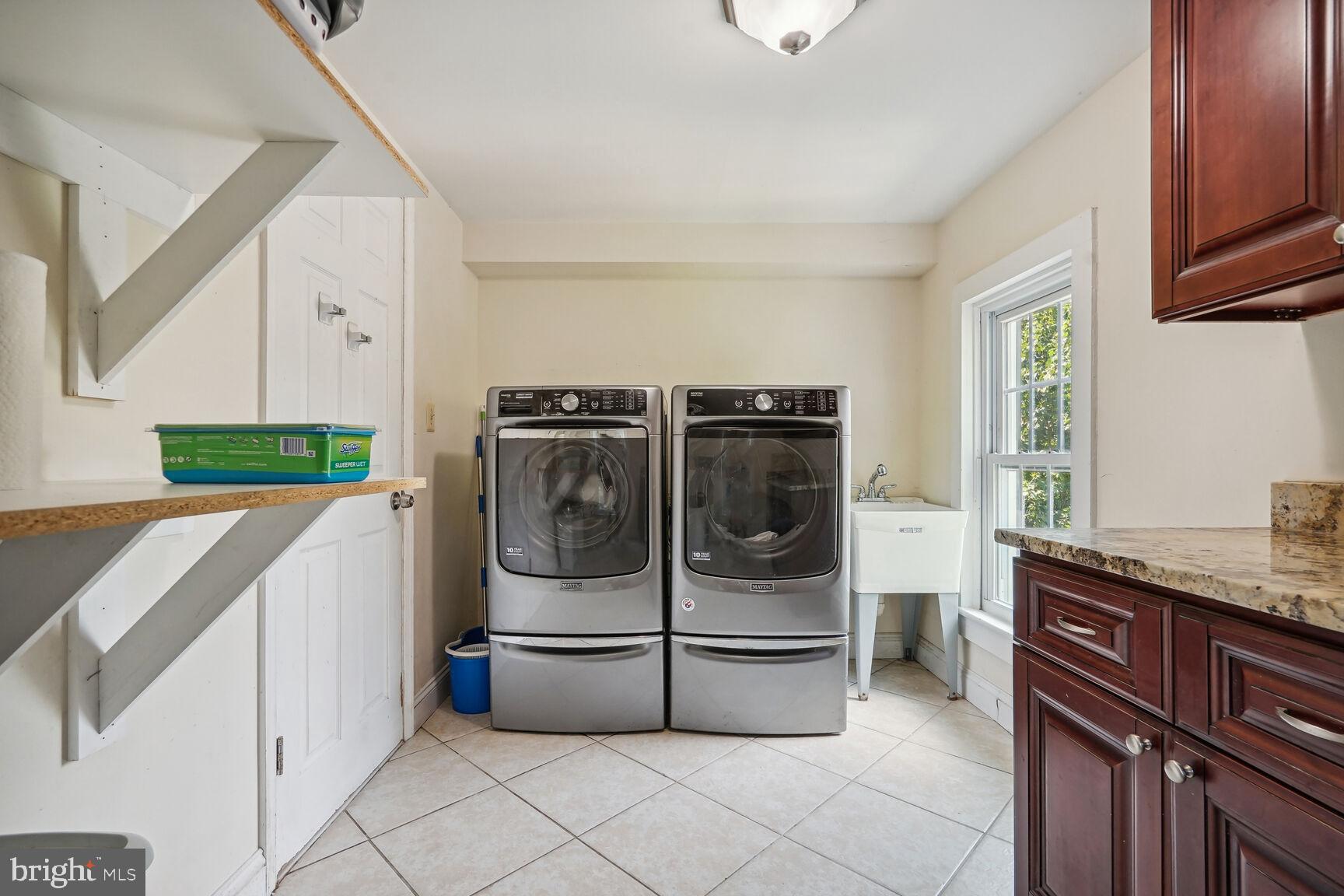 10101 Colvin Run Road Great Falls, VA 22066 - Photo 32 of 37 Gallery Image 32