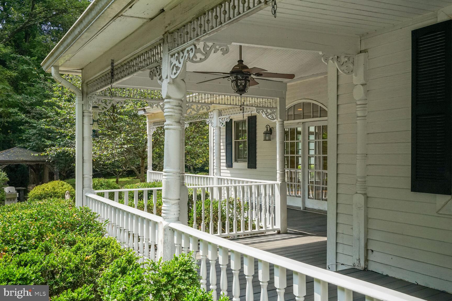 10101 Colvin Run Road Great Falls, VA 22066 - Photo 36 of 37 Gallery Image 36
