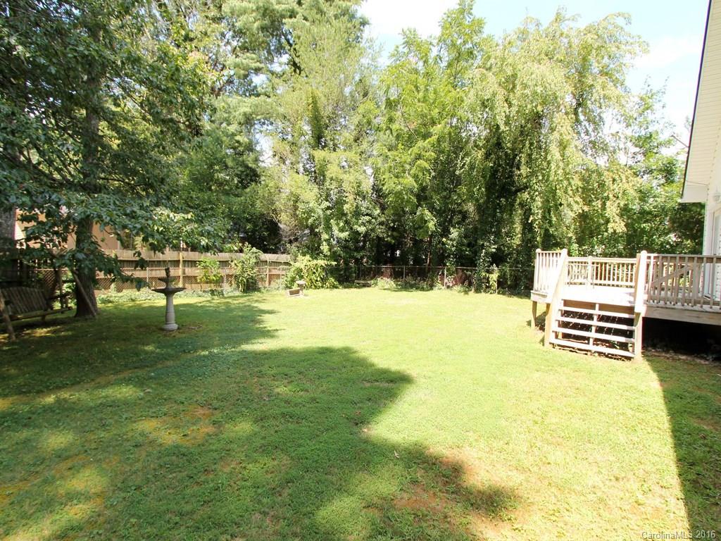 133 Underhill Road Hendersonville, NC 28792 - Photo 22 of 24 Gallery Image 22