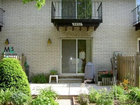 4452 15 Mile Road Sterling Heights, MI 48310 - Photo 2 of 8 420646-1.JPG
