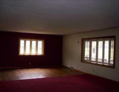 202 North Foster Road Jackson Center, PA 16133 - Photo 3 of 8 Dining Room.