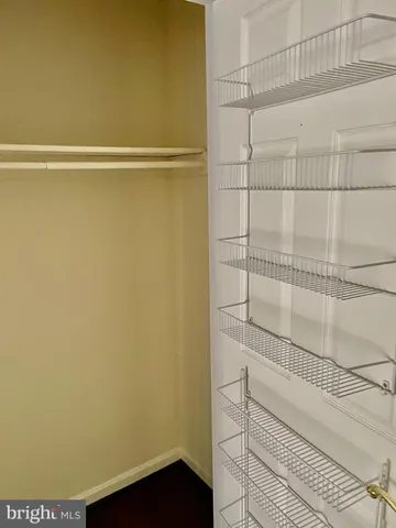 $2,350 | 102 Kendrick Place, Unit 10222, Gaithersburg, MD 20878