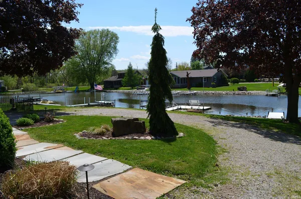 $382,500 | 395 Stone Street, Hamilton, IN 46742